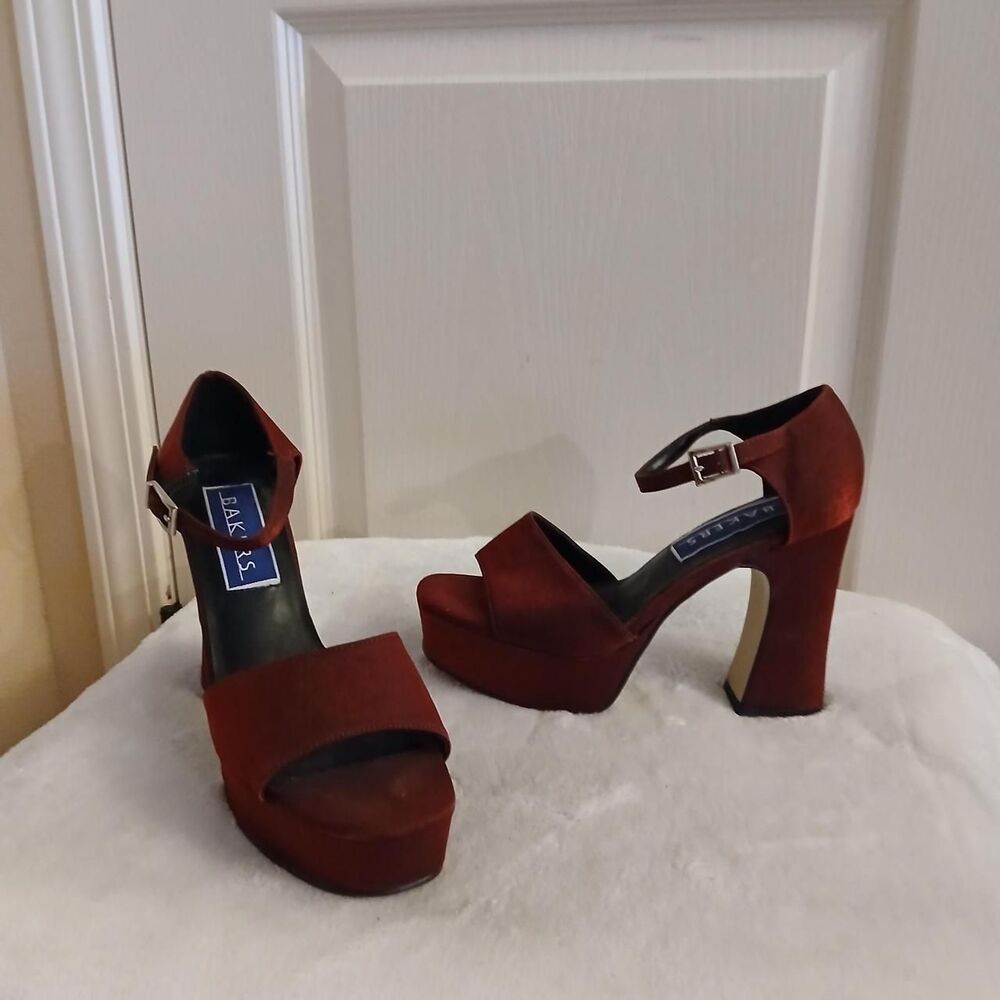 Y2K Vintage Bakers Blood Red Satin Chunky Platform Block Heels 6.5 Whimsygoth
